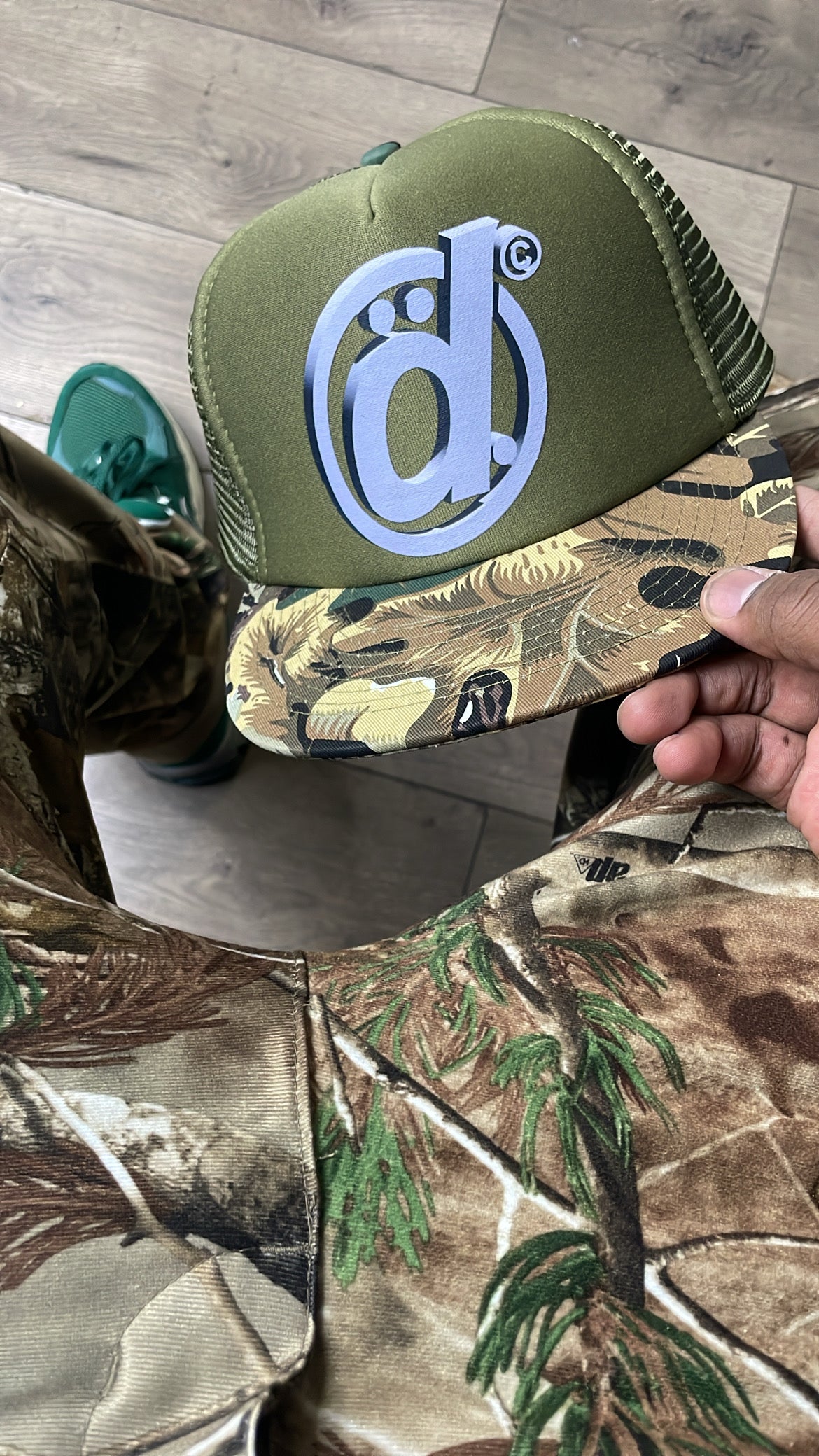 3D logo Camo trucker hat