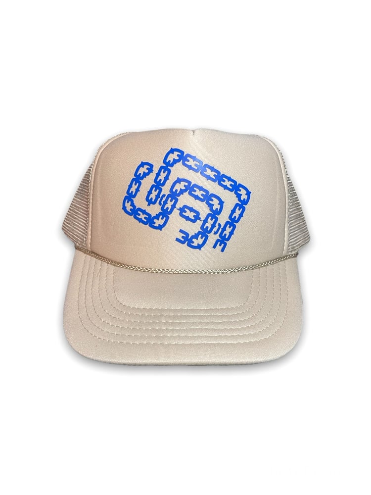 Light Cream & Royal Blue SD Tilted logo Palmtrees Trucker