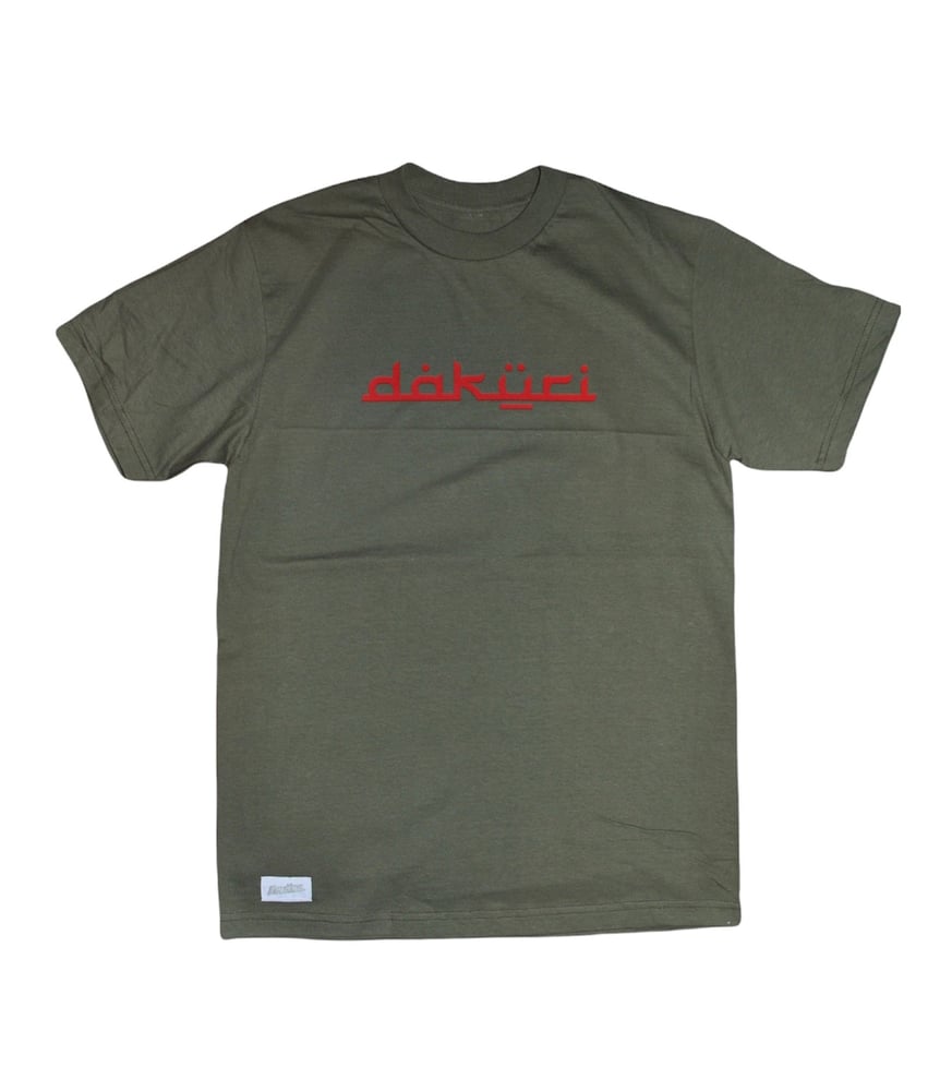 The "Foreign" Daküri tee (olive green)