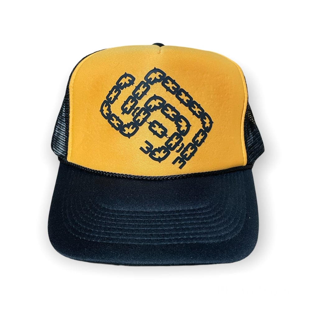 Yellow & Black SD Palmtrees Chain Trucker hat