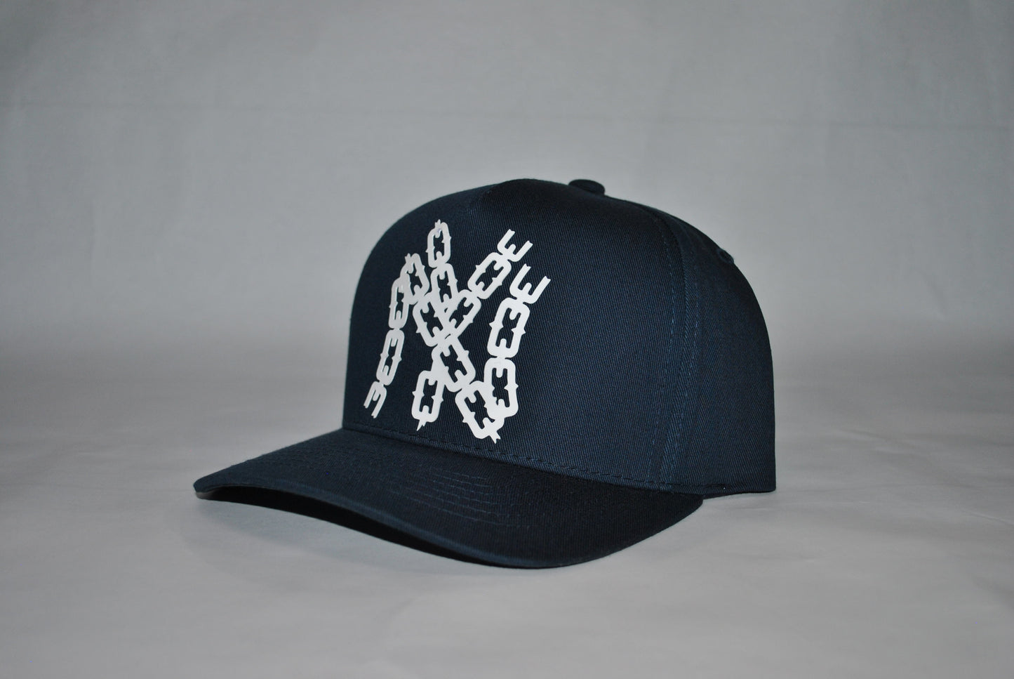 NY Yankees Chain Series Snapback Hat Navy/white