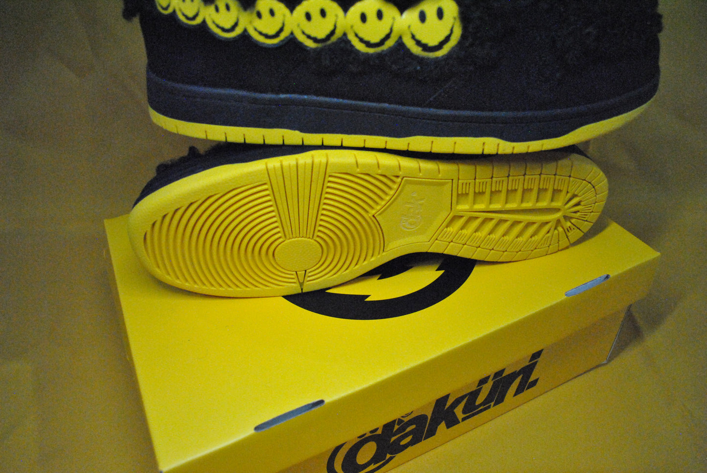 Daküri "Smilee Low” Shoes