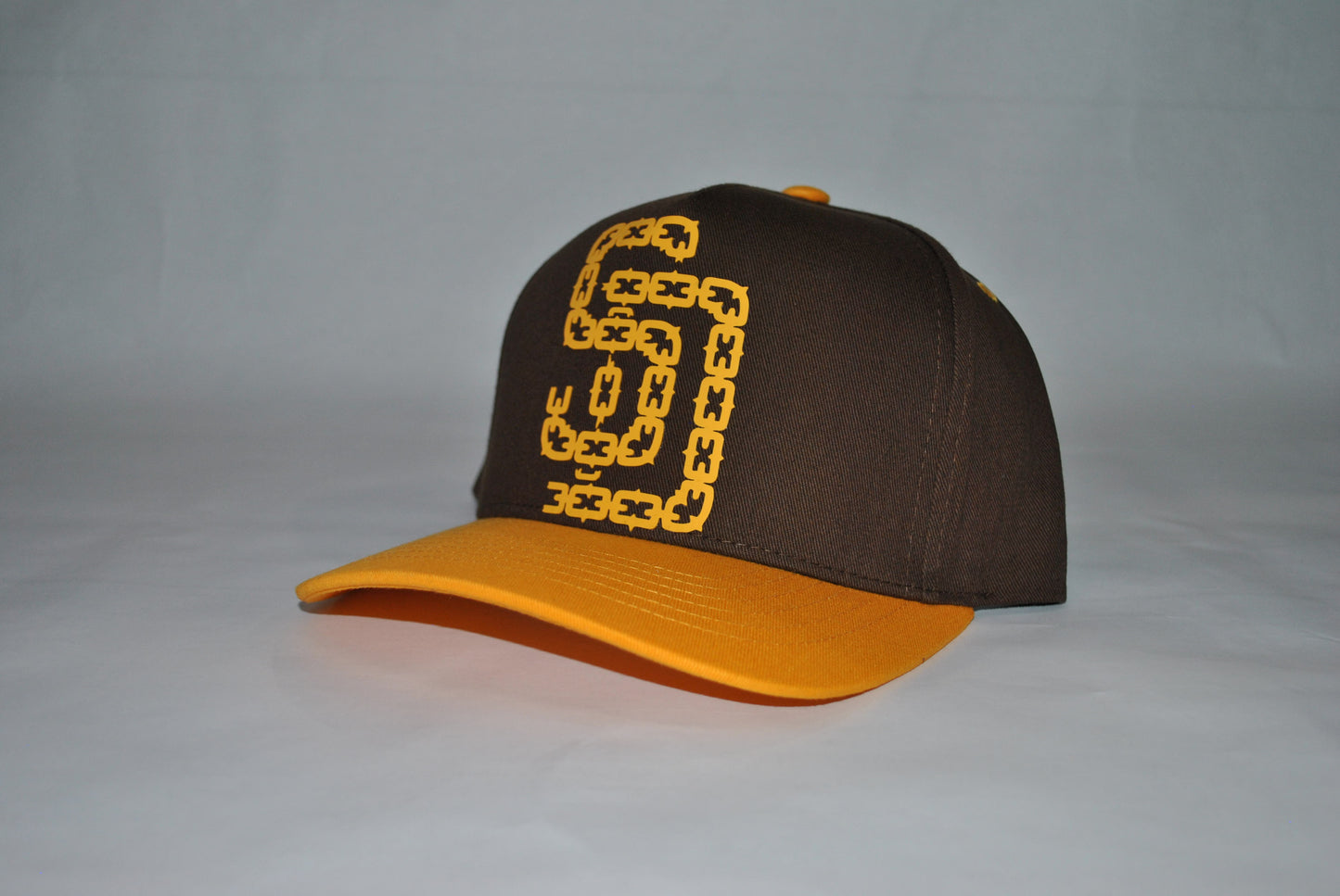 SD Padres Chain Series Snapback Hat Brown/Gold