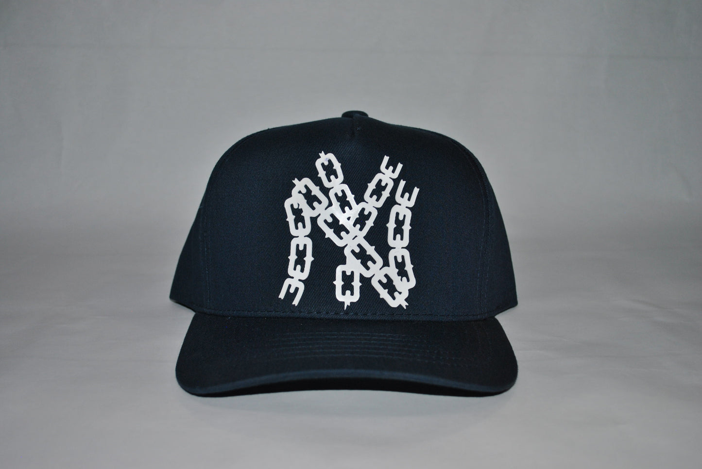 NY Yankees Chain Series Snapback Hat Navy/white