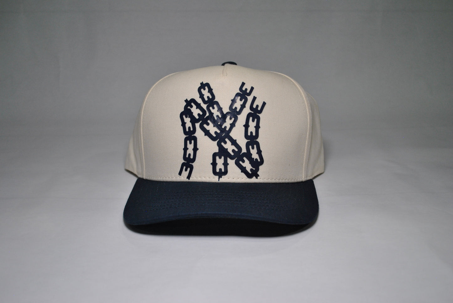 NY Yankees Chain Series Snapback Hat Creme/Navy
