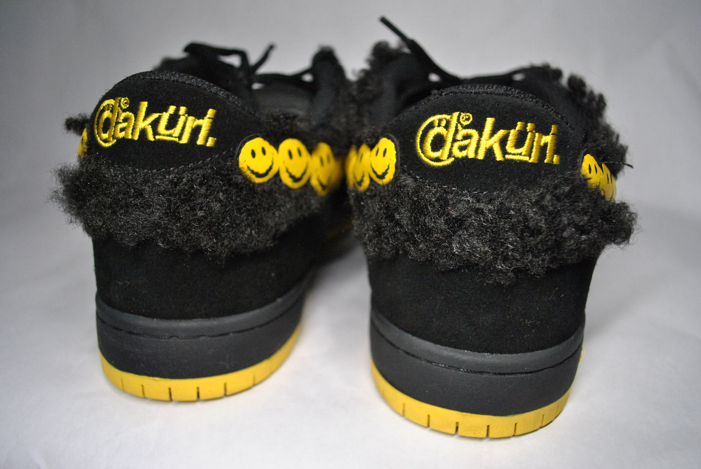 Daküri "Smilee Low” Shoes