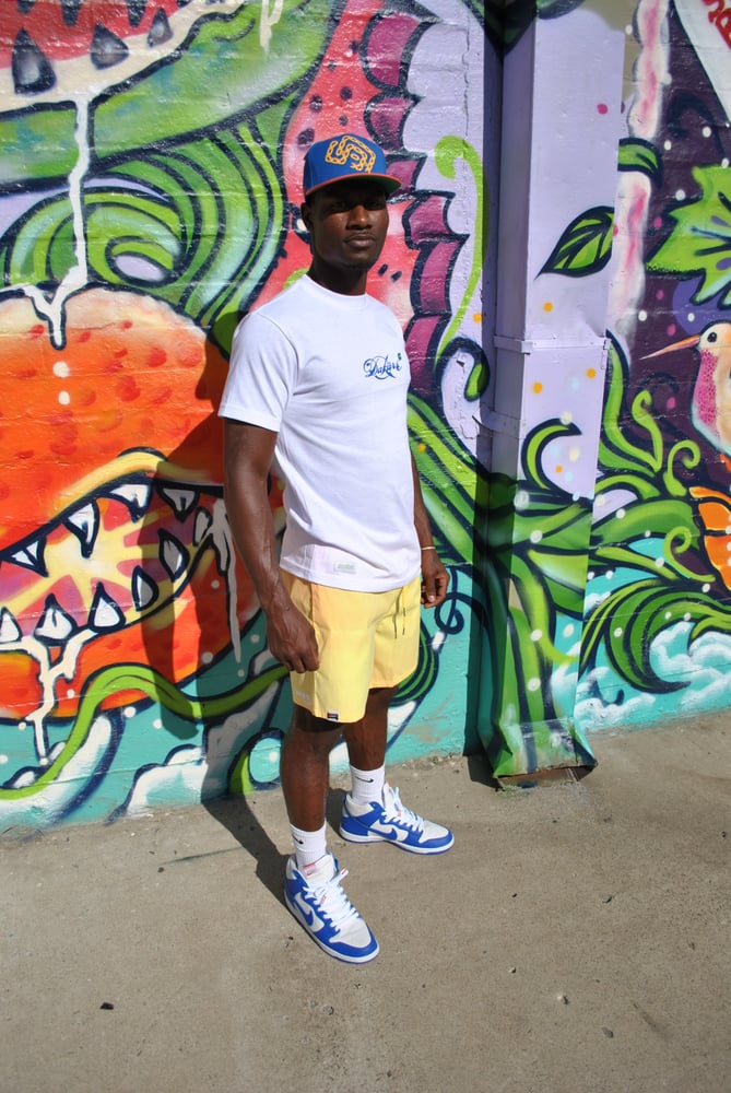 Orange to Yellow Daküri "Summertime" Thermo-activated shorts