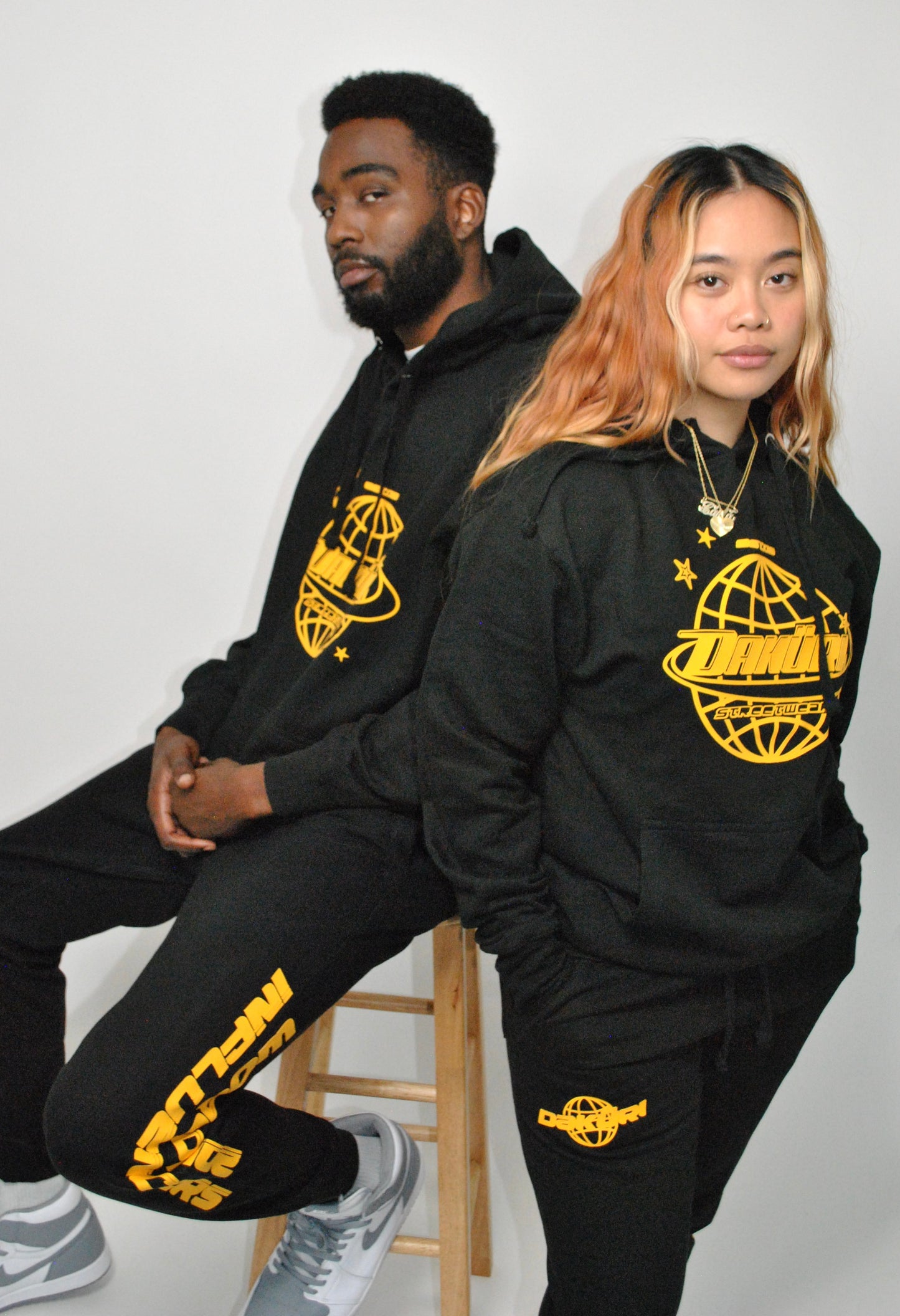 Worldwide Influencers 2.0 Hoodie & Jogger set