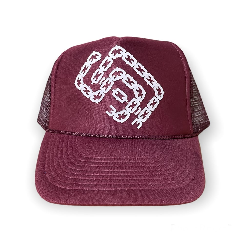 Maroon & White SD Palmtrees Chain Trucker hat